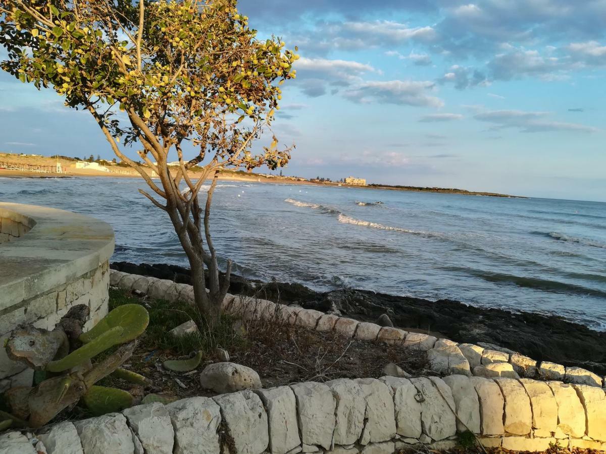 הוילה מרינה די מודיקה Casammare מראה חיצוני תמונה